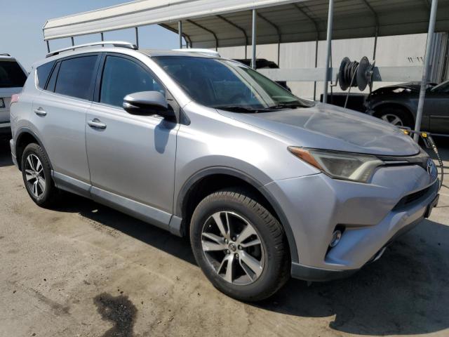 Photo 4 from auction – 2016 TOYOTA RAV4 XLE with VIN 2T3WFREV3GW244880
