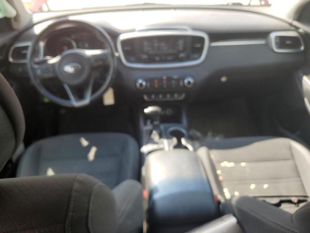 Photo 8 from auction – 2016 KIA SORENTO LX with VIN 5XYPGDA32GG087592