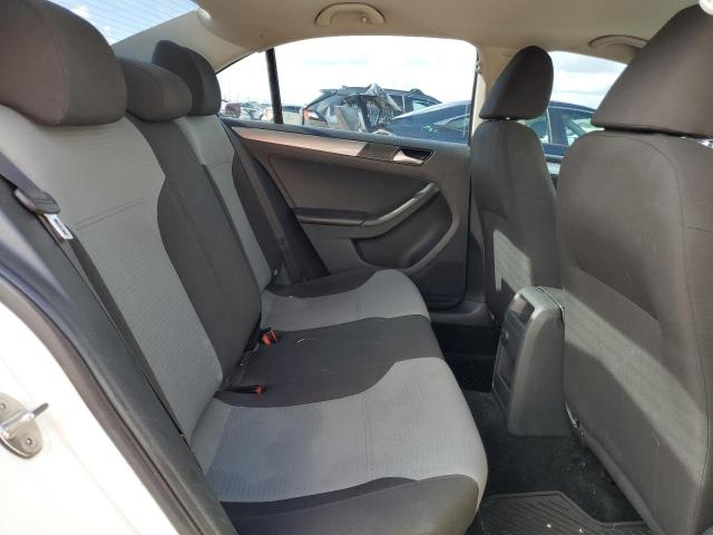 Photo 10 from auction – 2017 VOLKSWAGEN JETTA S with VIN 3VW2B7AJ6HM328225