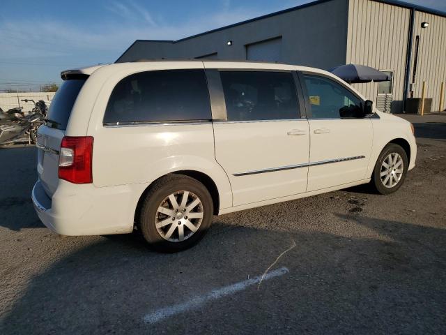 Photo 3 from auction – 2013 CHRYSLER TOWN & COU with VIN 2C4RC1BG4DR705717