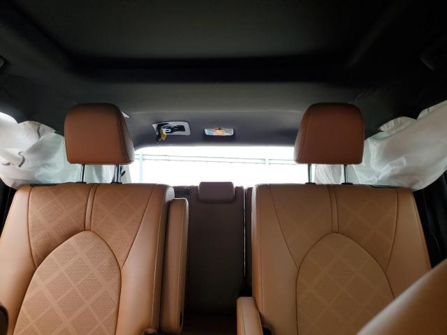 Фото 10 с аукциона – 2022 TOYOTA HIGHLANDER с VIN 5TDEBRCH2NS072781