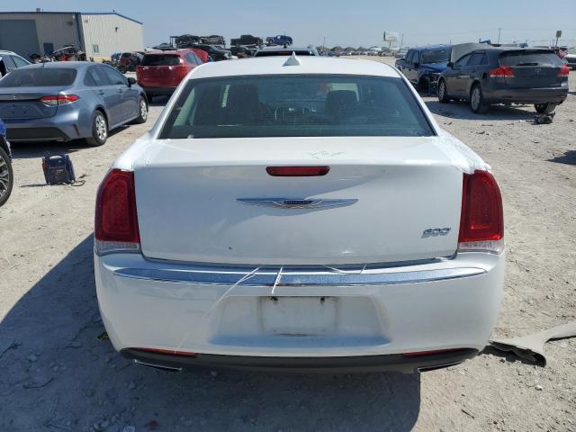 Photo 6 from auction – 2018 CHRYSLER 300 LIMITE with VIN 2C3CCAEG0JH208008