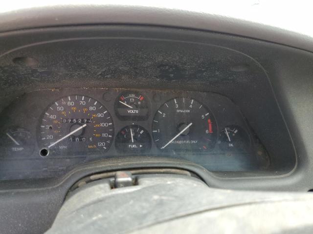 Photo 9 from auction – 1995 FORD THUNDERBIR with VIN 1FALP62W2SH151865