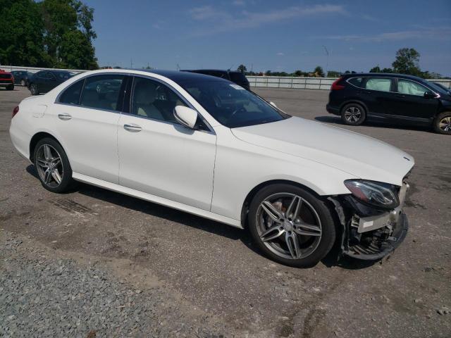 Photo 4 from auction – 2017 MERCEDES-BENZ E 300 with VIN WDDZF4JB4HA118237