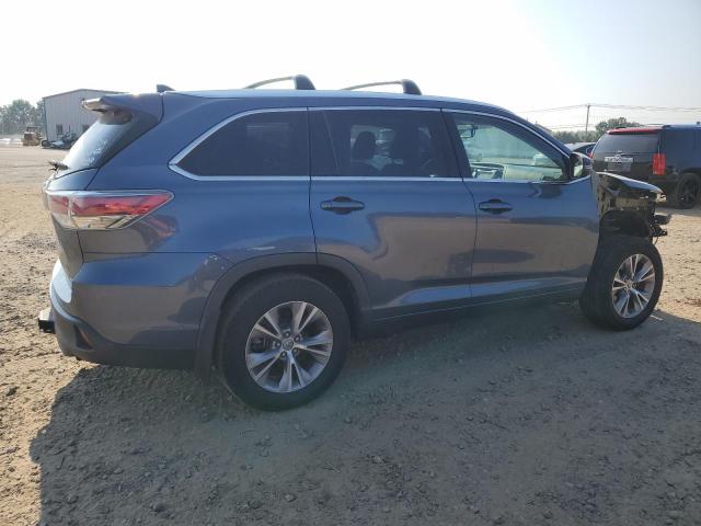 Foto 3 de la subasta – 2015 TOYOTA HIGHLANDER con VIN 5TDKKRFH3FS071655