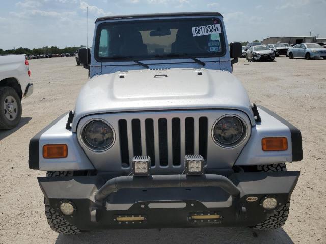 Photo 5 from auction – 2004 JEEP WRANGLER X with VIN 1J4FA39S24P796853