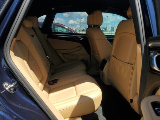 Photo 11 from auction – 2018 PORSCHE MACAN with VIN WP1AA2A52JLB05693