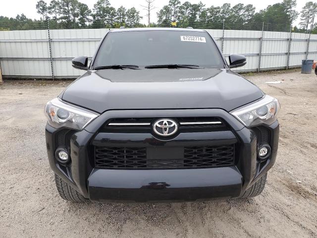 Photo 5 from auction – 2023 TOYOTA 4RUNNER SR with VIN JTEFU5JR8P5297942