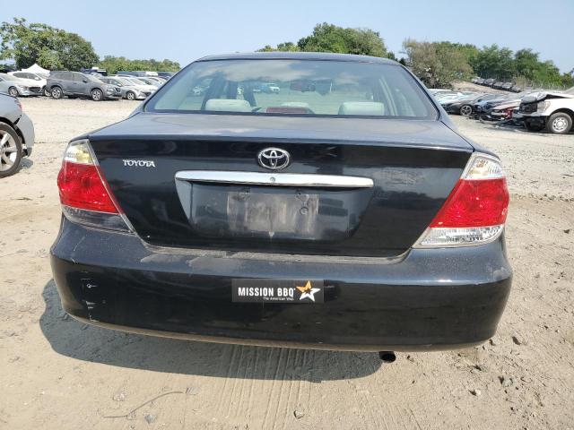 Photo 6 from auction – 2005 TOYOTA CAMRY LE with VIN 4T1BE32K55U044842