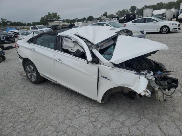 Photo 4 from auction – 2013 HYUNDAI SONATA HYB with VIN KMHEC4A44DA083630