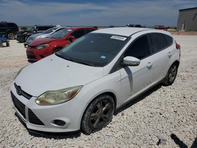 FORD FOCUS SE 2014 with VIN 1FADP3K26EL415610 - Photo from auction