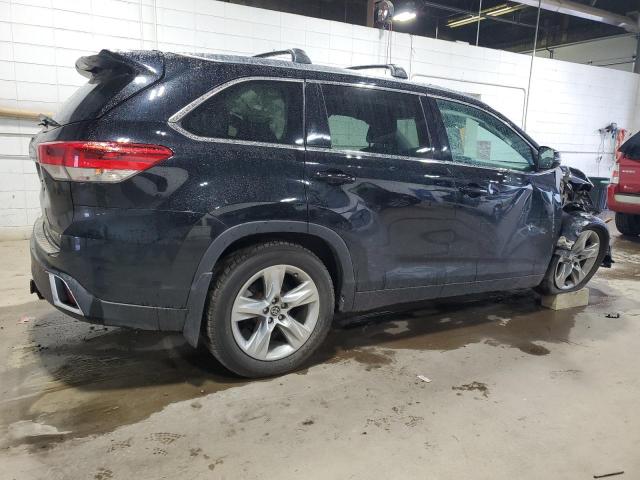 Photo 3 from auction – 2017 TOYOTA HIGHLANDER with VIN 5TDDZRFH3HS358405