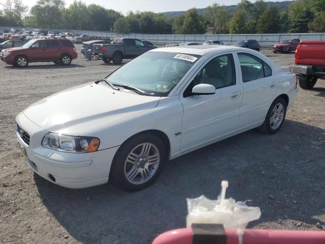 VOLVO S60 2.5T 2005 with VIN YV1RS592652482613 - Photo from auction