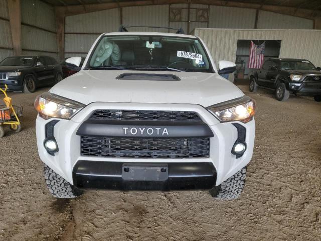 Photo 5 from auction – 2019 TOYOTA 4RUNNER SR with VIN JTEBU5JR3K5702435