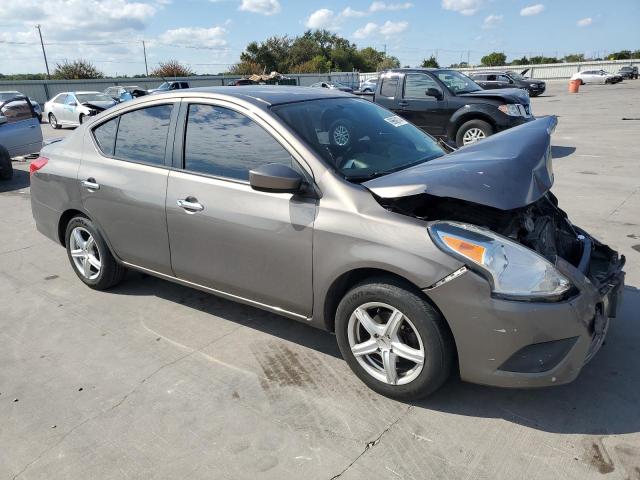 Zdjęcie 4 z aukcji – 2017 NISSAN VERSA S z VIN 3N1CN7AP1HK439895