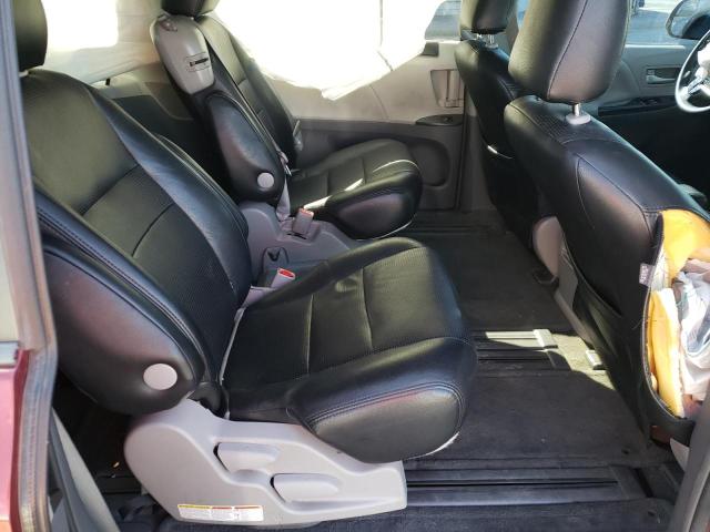 Photo 11 from auction – 2016 TOYOTA SIENNA LE with VIN 5TDKK3DC8GS745966