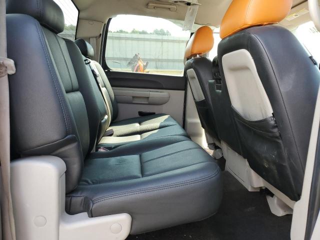 Photo 10 from auction – 2011 CHEVROLET SILVERADO with VIN 3GCPKSE30BG214296