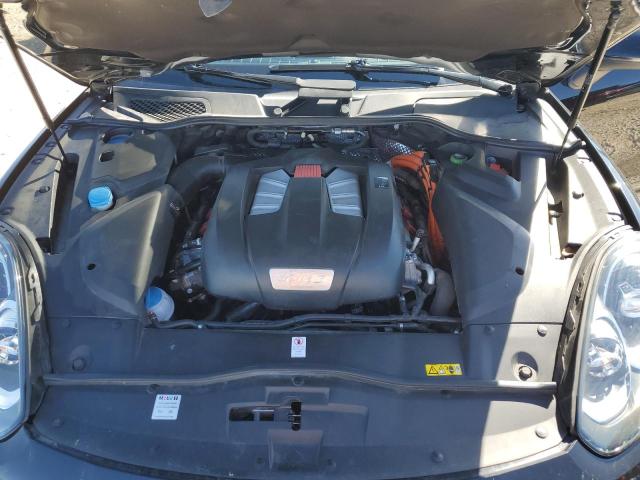 Photo 12 from auction – 2017 PORSCHE CAYENNE SE with VIN WP1AE2A2XHLA75668