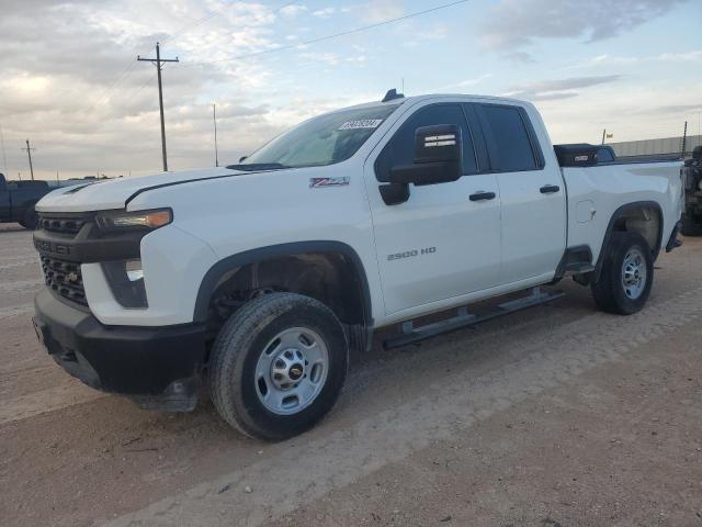 CHEVROLET SILVERADO 2022 with VIN 1GC2YLE7XNF269846 - Photo from auction