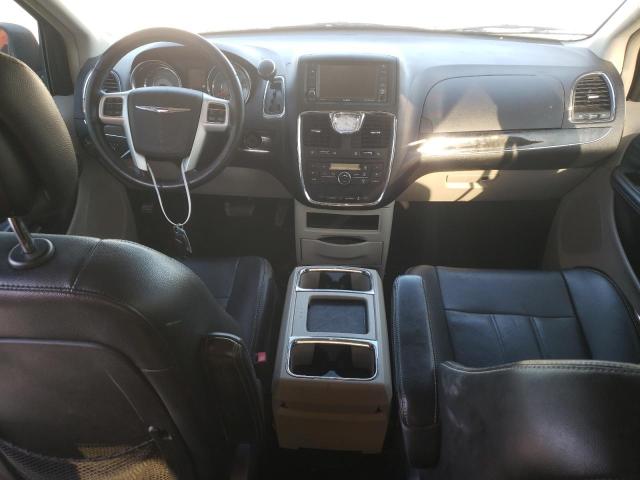 Photo 8 from auction – 2014 CHRYSLER TOWN & COU with VIN 2C4RC1BG1ER312484