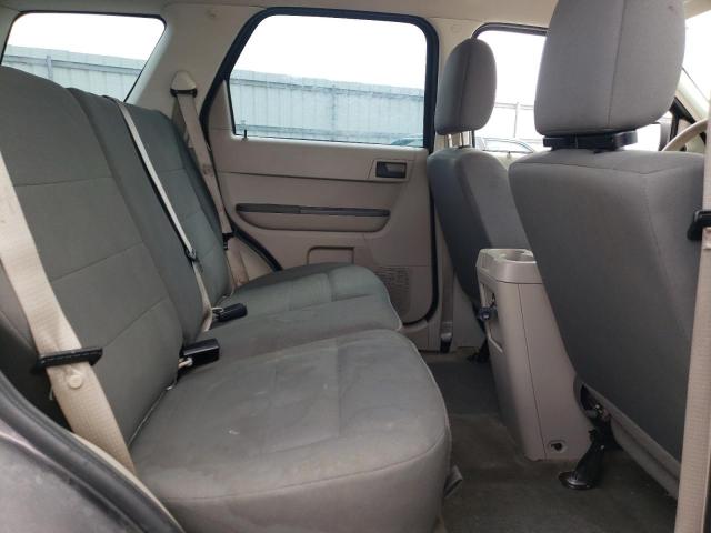 Photo 11 from auction – 2012 FORD ESCAPE XLS with VIN 1FMCU0C71CKA72212