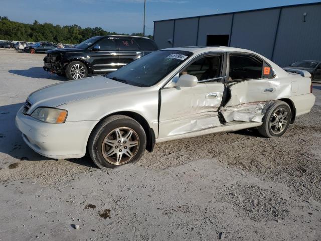ACURA 3.2TL 2000 with VIN 19UUA5661YA063090 - Photo from auction