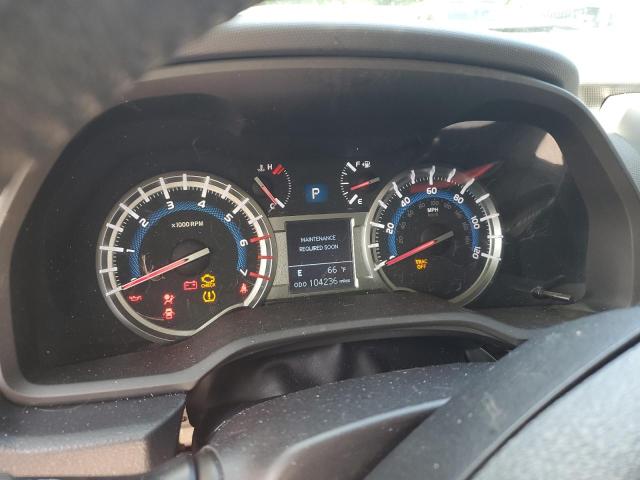 Photo 9 from auction – 2018 TOYOTA 4RUNNER SR with VIN JTEBU5JR3J5527943