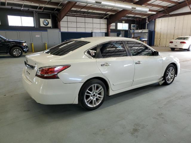 Photo 3 from auction – 2015 NISSAN ALTIMA 2.5 with VIN 1N4AL3AP7FN339834
