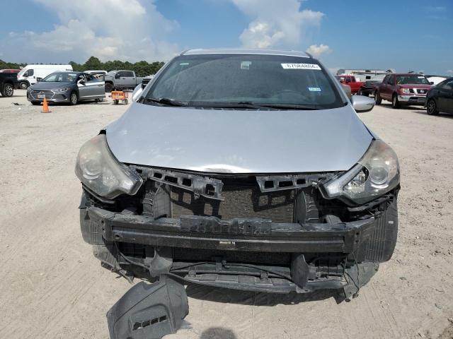Photo 5 from auction – 2016 KIA FORTE EX with VIN KNAFZ4A86G5489588