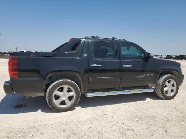 Photo 3 from auction – 2013 CHEVROLET AVALANCHE with VIN 3GNTKFE79DG206281