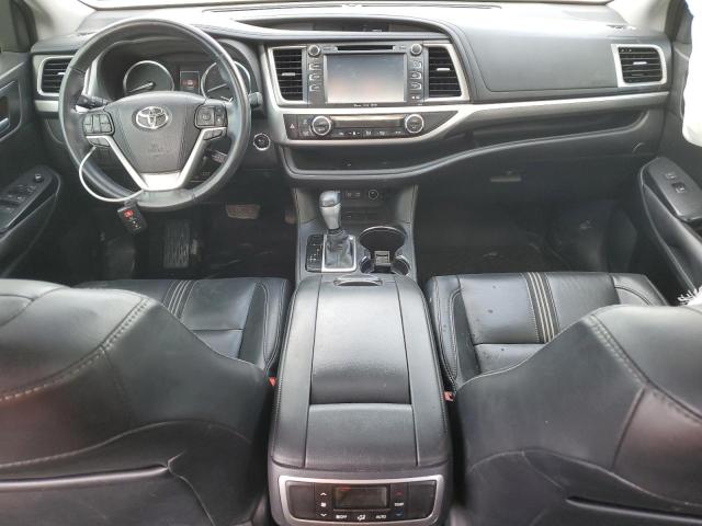 Photo 8 from auction – 2017 TOYOTA HIGHLANDER with VIN 5TDKZRFH1HS219672