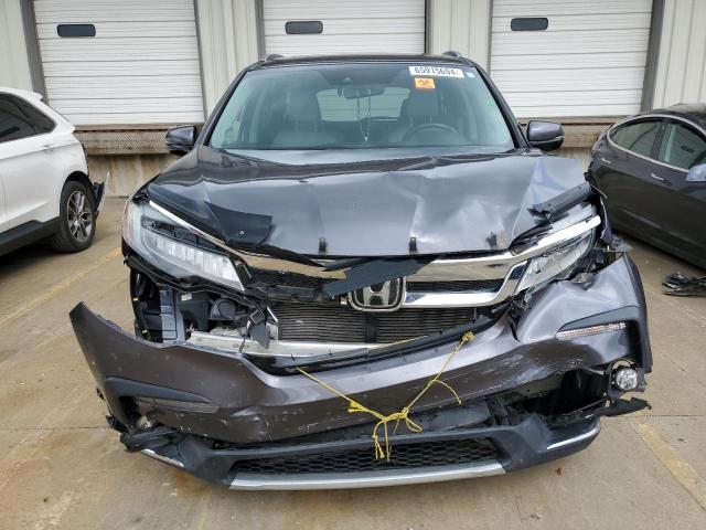 Photo 5 from auction – 2019 HONDA PILOT TOUR with VIN 5FNYF6H67KB095240