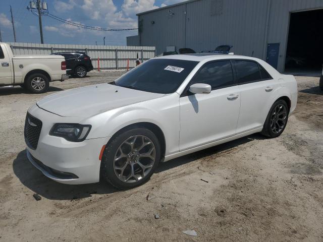 CHRYSLER 300 S 2015 with VIN 2C3CCABG5FH922440 - Photo from auction