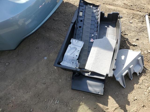 Photo 12 from auction – 2013 TOYOTA PRIUS with VIN JTDKN3DU5D5689356