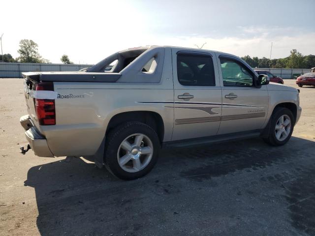 Photo 3 from auction – 2007 CHEVROLET AVALANCHE with VIN 3GNFK12327G273312