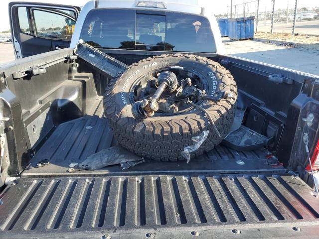 Photo 12 from auction – 2018 TOYOTA TACOMA DOU with VIN 3TMCZ5AN7JM123786