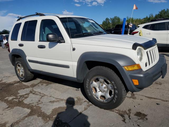 Photo 4 from auction – 2006 JEEP LIBERTY SP with VIN 1J4GL48K66W261815