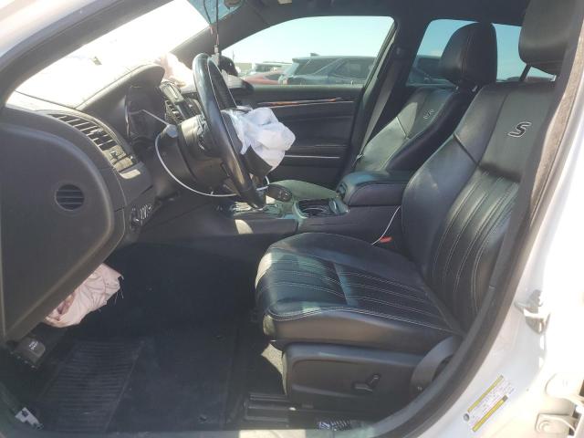 Photo 7 from auction – 2019 CHRYSLER 300 S with VIN 2C3CCABG8KH618044