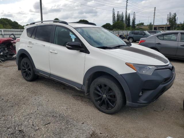 Photo 4 from auction – 2018 TOYOTA RAV4 ADVEN with VIN 2T3RFREVXJW718408