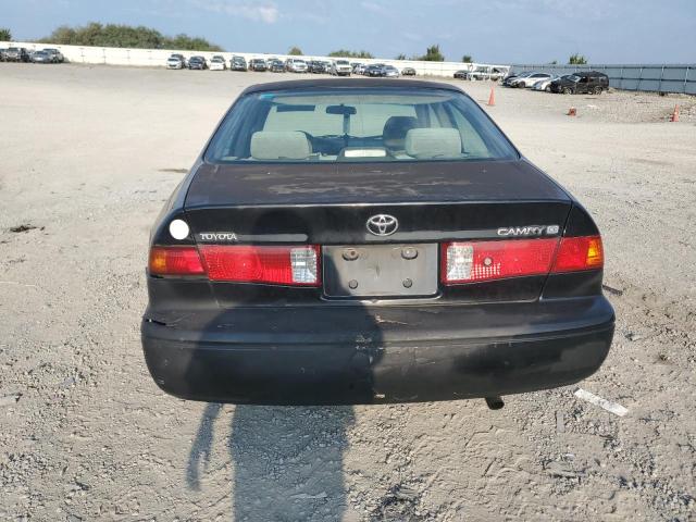 Photo 6 from auction – 2000 TOYOTA CAMRY CE with VIN 4T1BG22K3YU744352