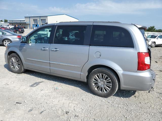 Photo 2 from auction – 2014 CHRYSLER TOWN & COU with VIN 2C4RC1CG6ER373540