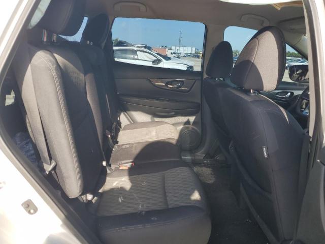 Photo 11 from auction – 2017 NISSAN ROGUE S with VIN 5N1AT2MT3HC846575