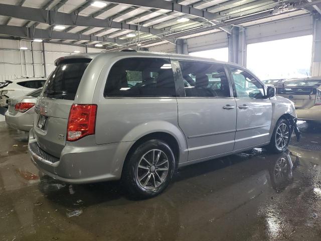 Photo 3 from auction – 2017 DODGE GRAND CARA with VIN 2C4RDGCG8HR779341
