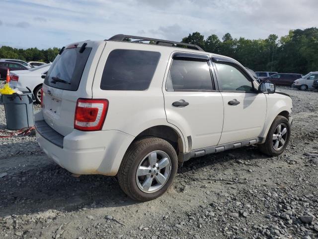 Photo 3 from auction – 2011 FORD ESCAPE XLT with VIN 1FMCU0D71BKC25586