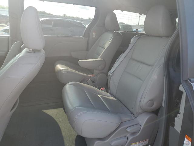Photo 11 from auction – 2016 TOYOTA SIENNA XLE with VIN 5TDYK3DC4GS721741