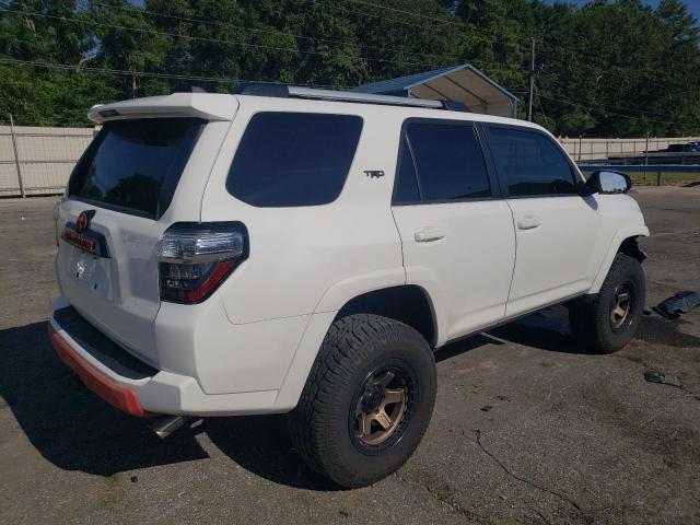 Photo 3 from auction – 2017 TOYOTA 4RUNNER SR with VIN JTEBU5JR2H5465557