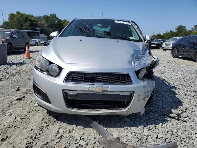Photo 5 from auction – 2015 CHEVROLET SONIC LT with VIN 1G1JC5SHXF4171604