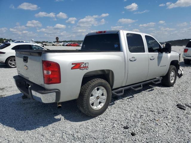 Photo 3 from auction – 2011 CHEVROLET SILVERADO with VIN 3GCPKSE3XBG100659