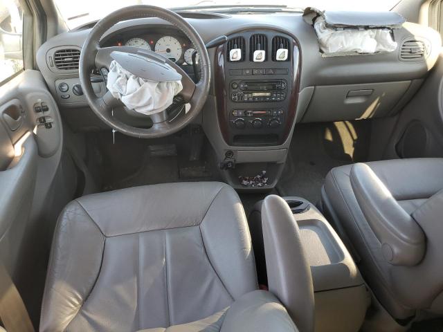 Photo 8 from auction – 2003 CHRYSLER TOWN & COU with VIN 2C4GP74L13R138759