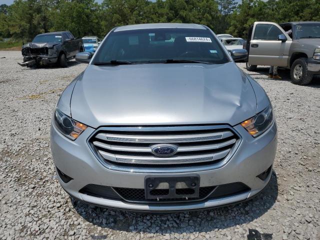 Photo 5 from auction – 2017 FORD TAURUS LIM with VIN 1FAHP2F87HG104324